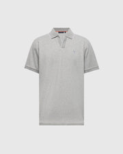 The Psycho Bunny MENS MACKAY JACQUARD JOHNNY COLLAR POLO, B6K408F200, is a light gray polo with mini jacquard fabric. It features short sleeves, a subtle chest logo, a classic Johnny collar, and a V-notch neckline against an off-white background.