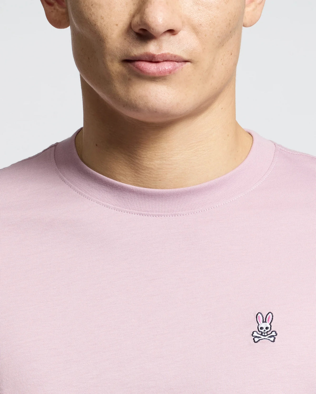 MENS CLASSIC CREW NECK TEE - B6U014F200