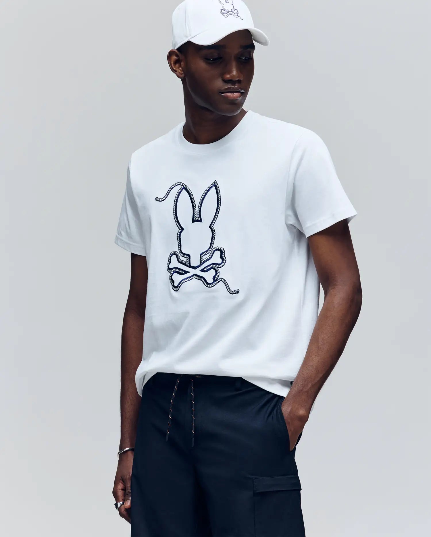 MENS CYRUS GRAPHIC TEE - MT0200115