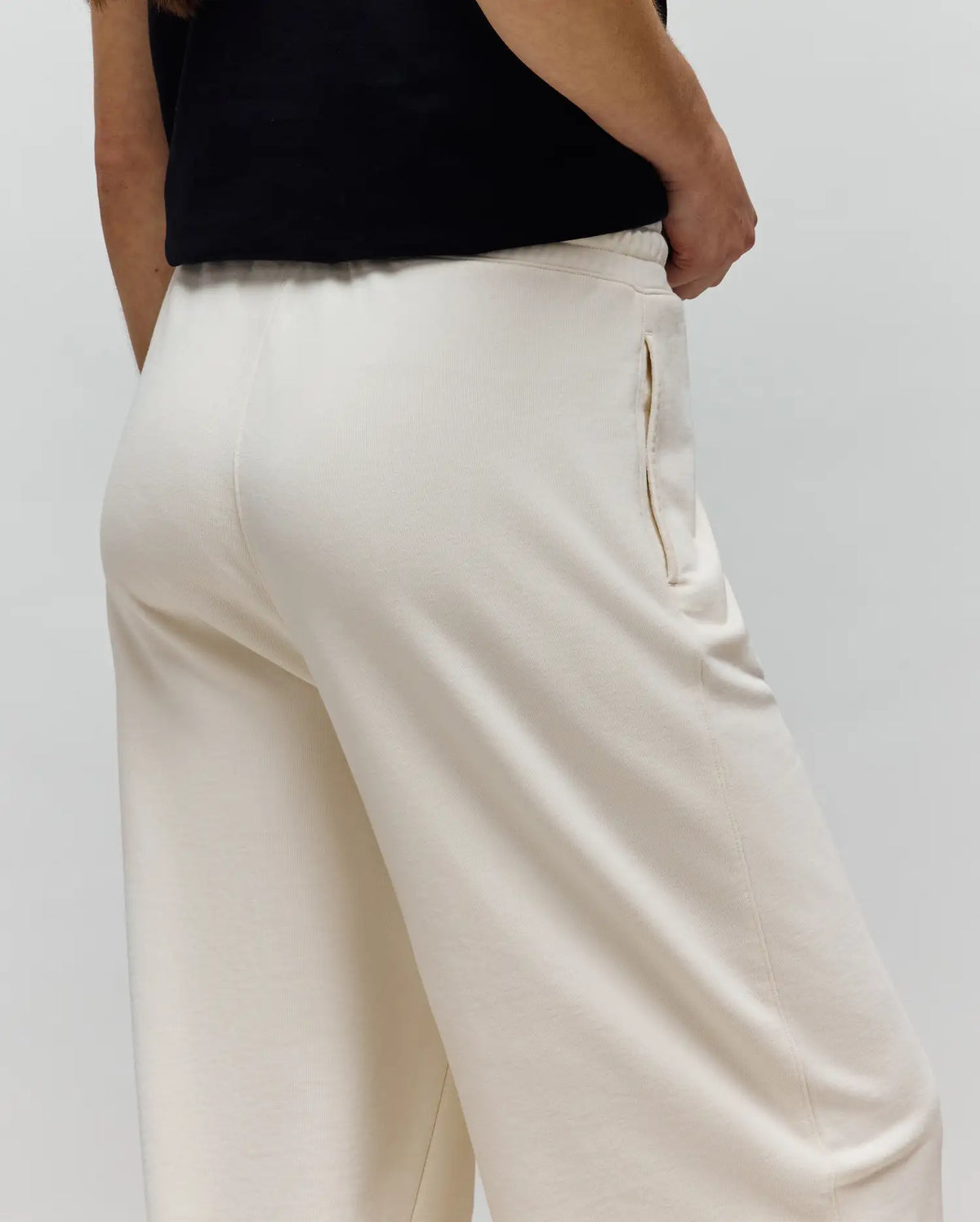 WOMENS ROUX SEQUIN SWEATPANTS - WB0800003