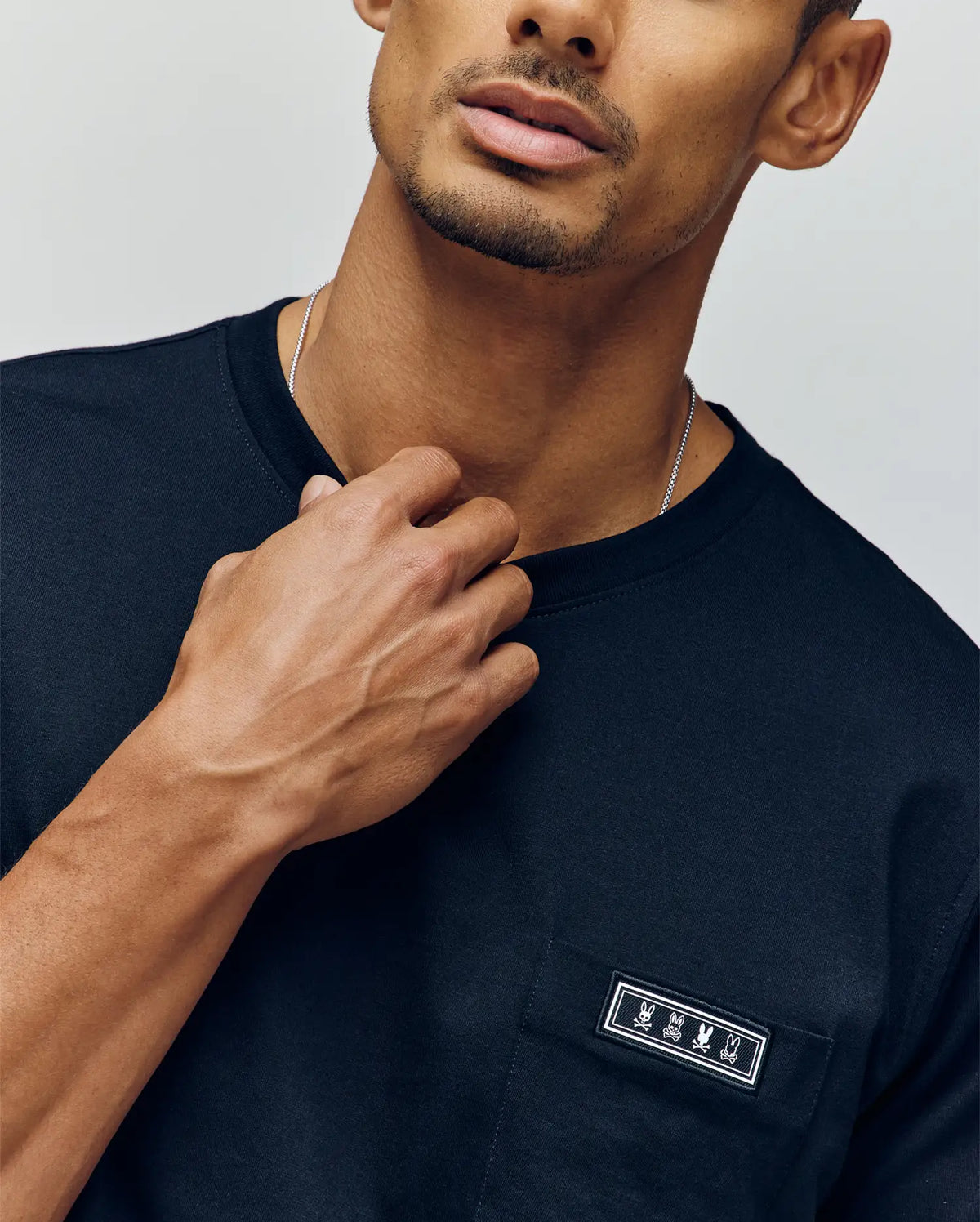 MENS AXTON POCKET TEE - MT0200001